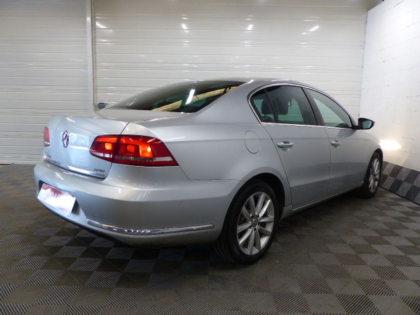 VOLKSWAGEN PASSAT 2014 - Photo n°3