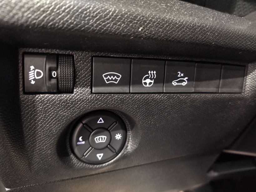 CITROEN C4 X 2023 - Photo n°11