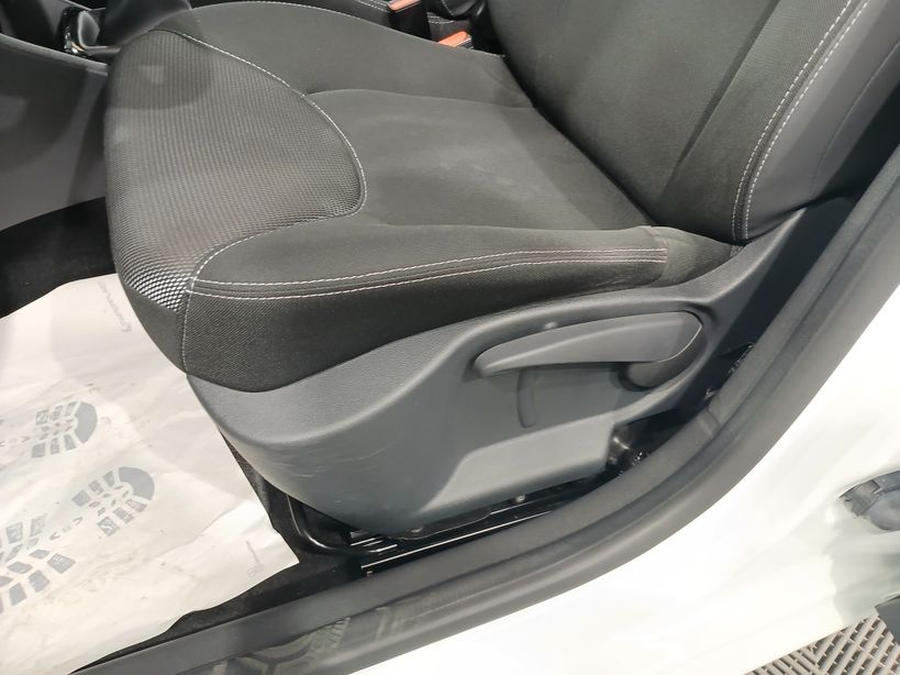 RENAULT CLIO IV BUSINESS 2019 - Photo n°23