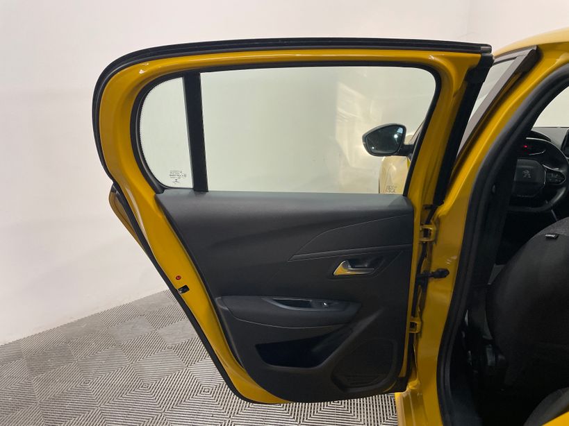 PEUGEOT 208 2022 - Photo n°35