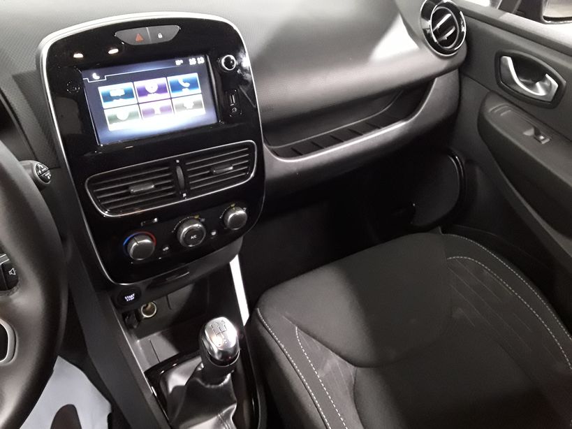 RENAULT CLIO IV 2019 - Photo n°7