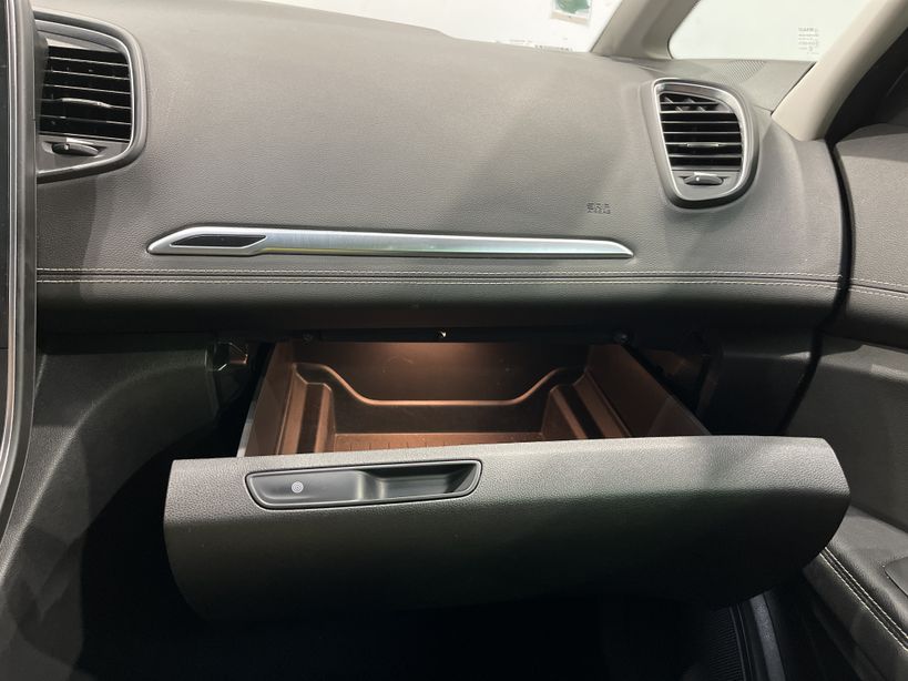 RENAULT GRAND SCENIC IV 2020 - Photo n°25