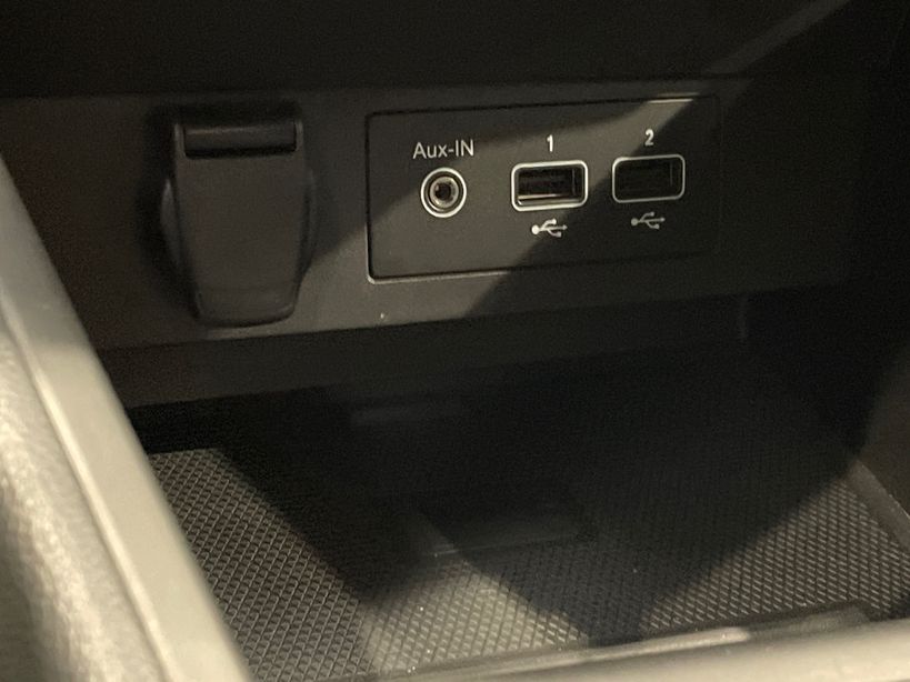 RENAULT CLIO V 2023 - Photo n°18