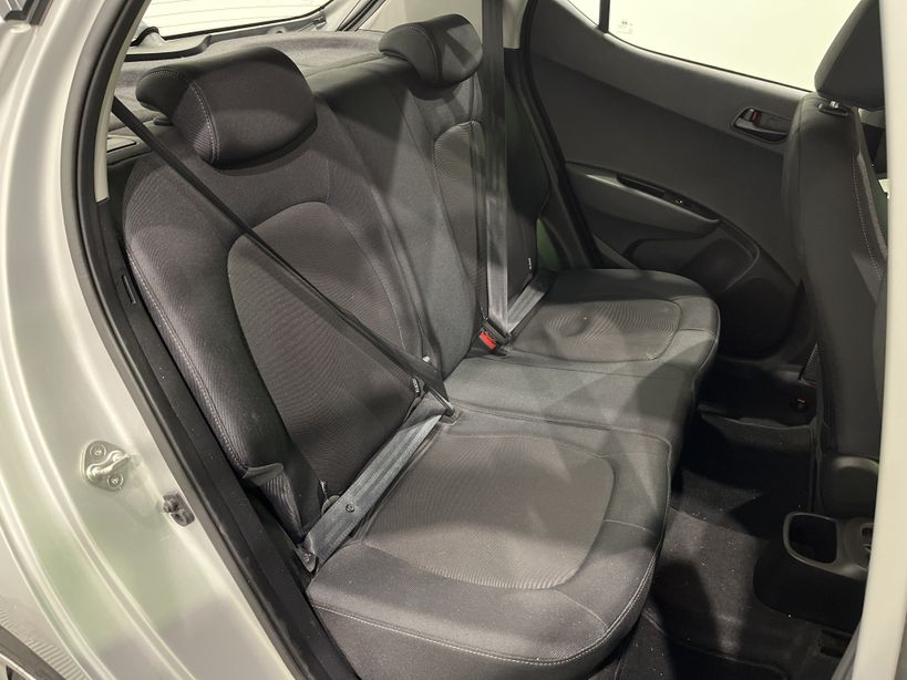 HYUNDAI i10 2019 - Photo n°35