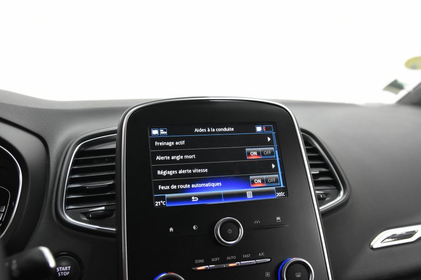 RENAULT GRAND SCENIC IV 2019 - Photo n°22