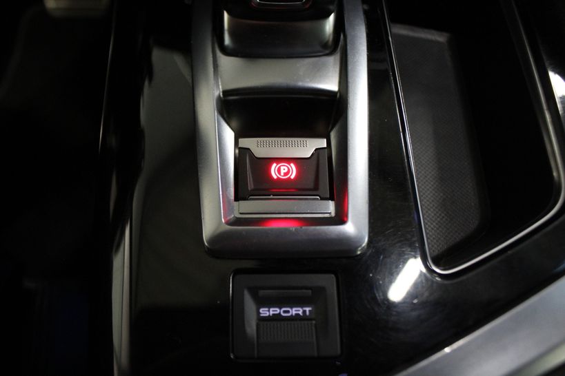 PEUGEOT 5008 2018 - Photo n°27