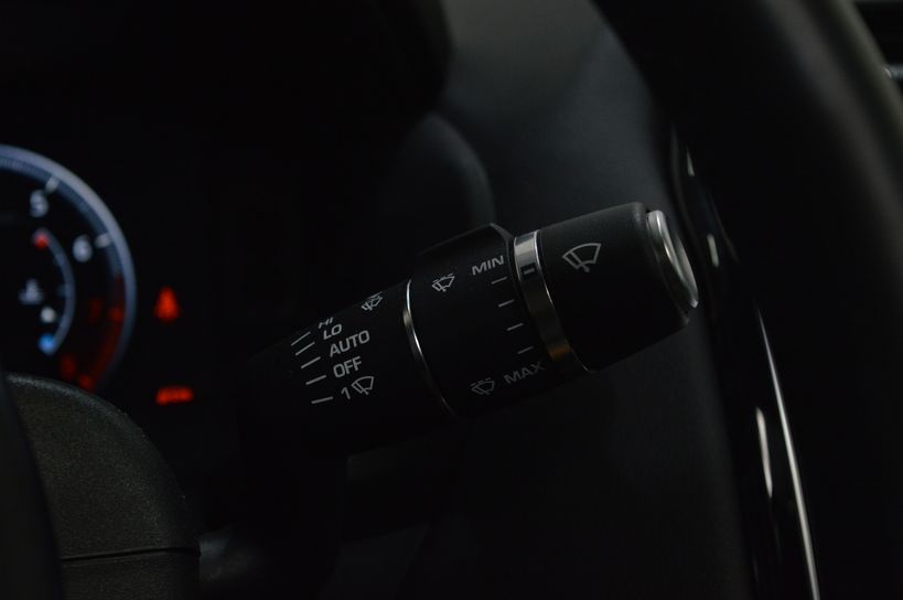 JAGUAR XE 2017 - Photo n°35