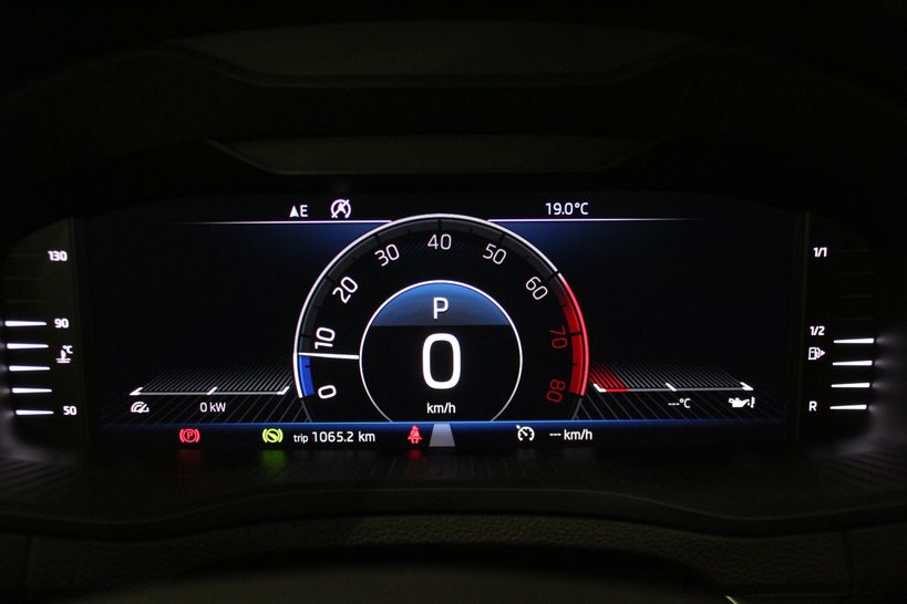 SKODA KAROQ 2018 - Photo n°31