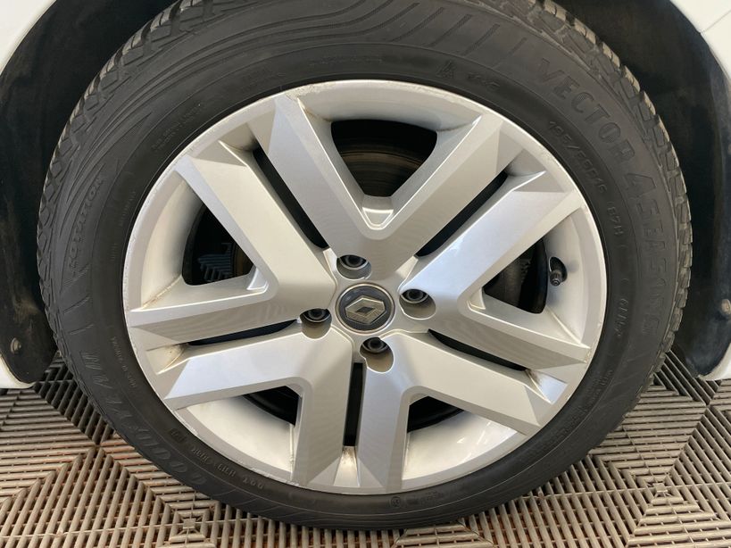 RENAULT CLIO V 2021 - Photo n°5