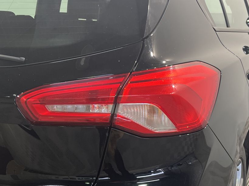 FORD FOCUS 2021 - Photo n°8