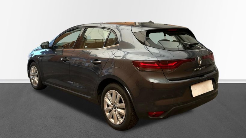 RENAULT MEGANE IV BERLINE 2021 - Photo n°3