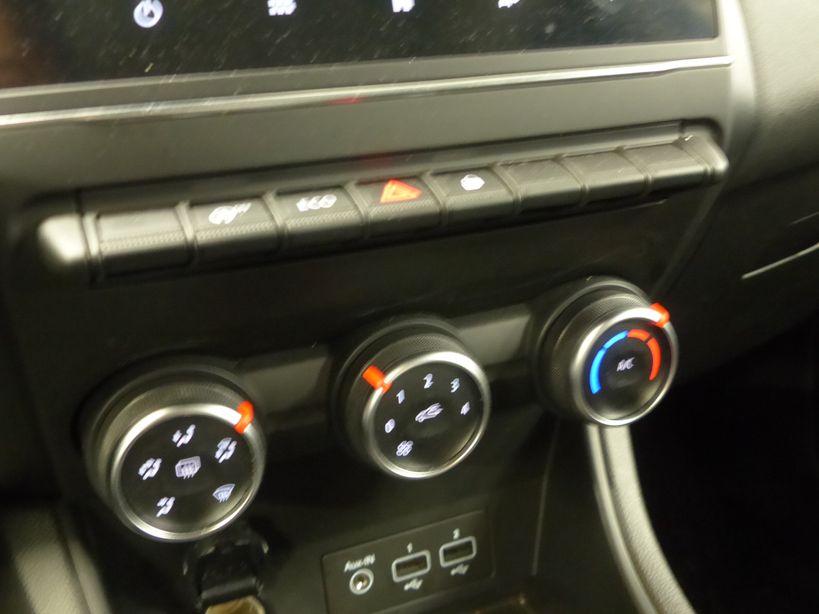 RENAULT CAPTUR 2020 - Photo n°18