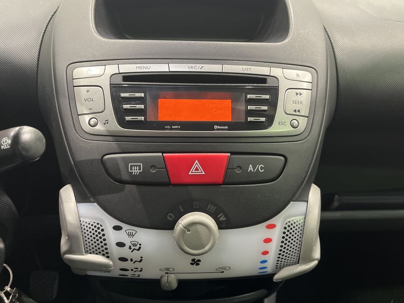 CITROEN C1 2014 - Photo n°12