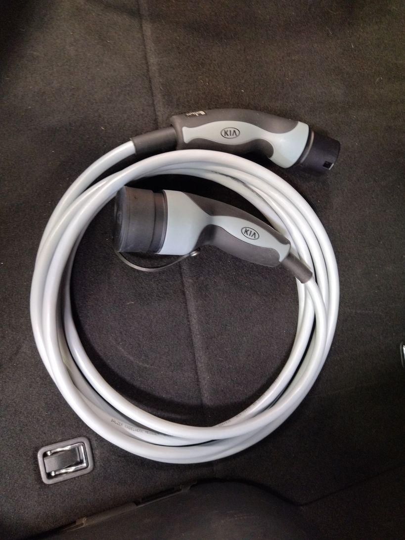 KIA XCEED HYBRIDE RECHARGEABLE 2021 - Photo n°12
