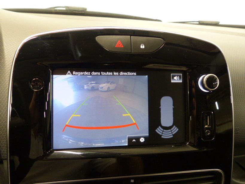 RENAULT CLIO IV 2019 - Photo n°6