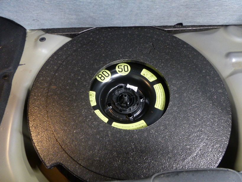 PEUGEOT 208 2017 - Photo n°4