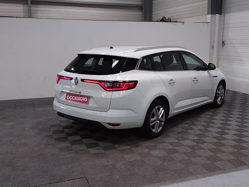 RENAULT MEGANE IV ESTATE 2019 - Photo n°5