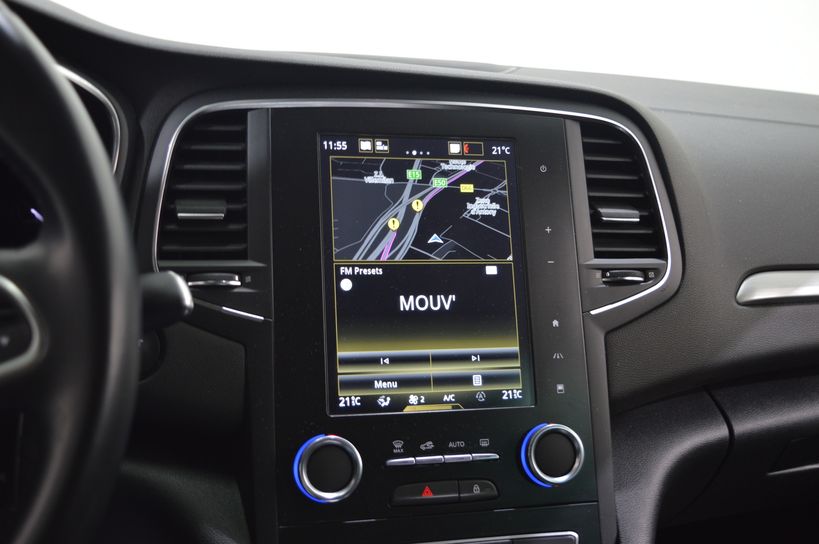 RENAULT MEGANE IV BERLINE 2019 - Photo n°33