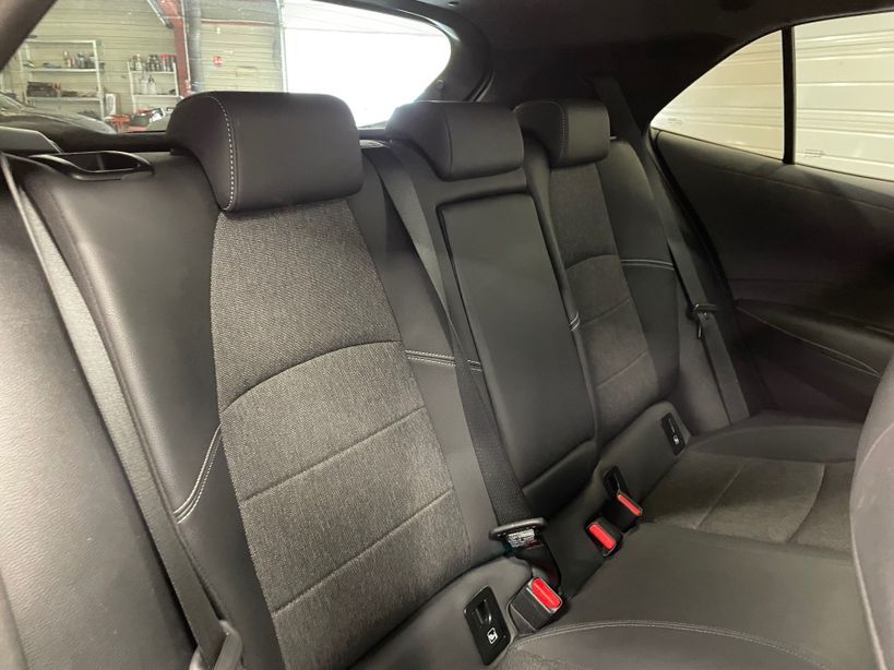 TOYOTA COROLLA HYBRIDE 2023 - Photo n°12