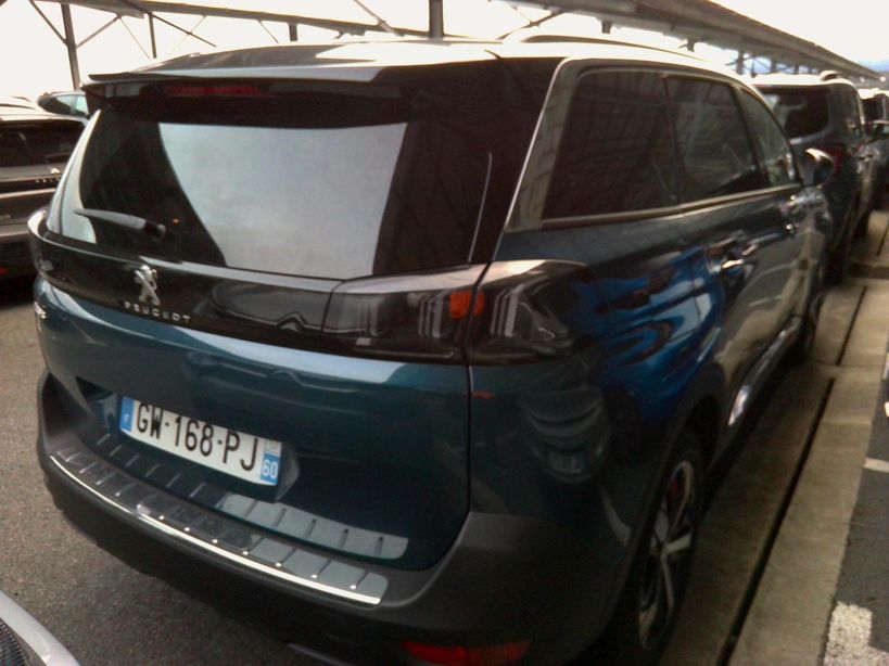 PEUGEOT 5008 2024 - Photo n°2