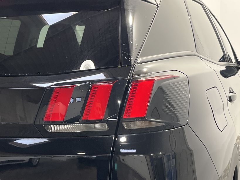 PEUGEOT 3008 BUSINESS 2020 - Photo n°8