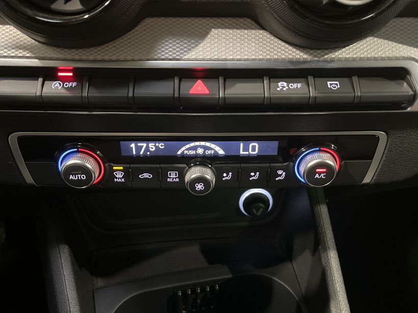 AUDI Q2 BUSINESS 2019 - Photo n°16