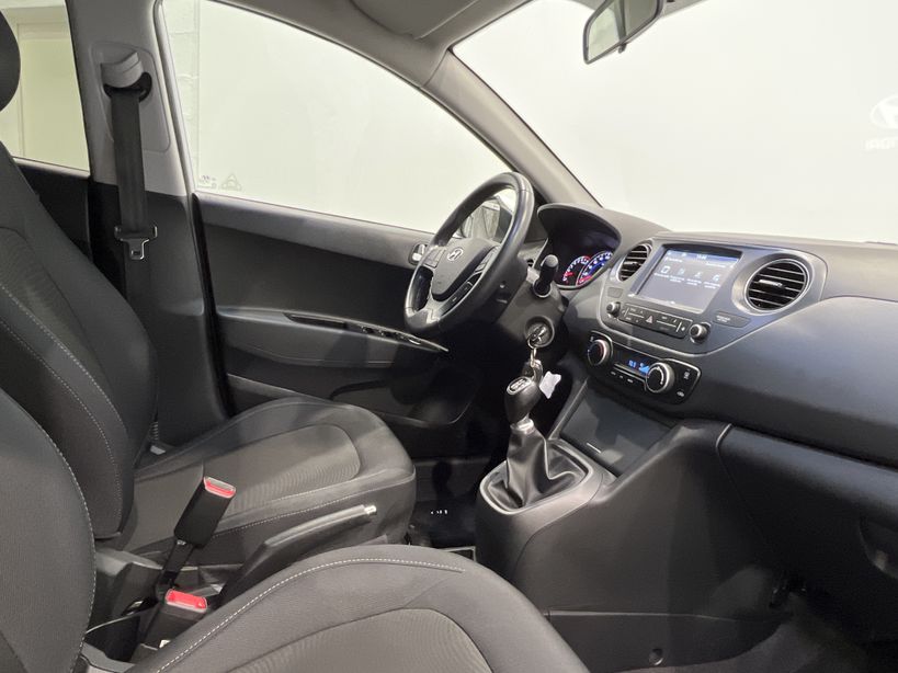 HYUNDAI i10 2016 - Photo n°22