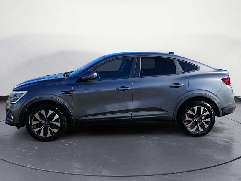 RENAULT ARKANA 2023 - Photo n°8