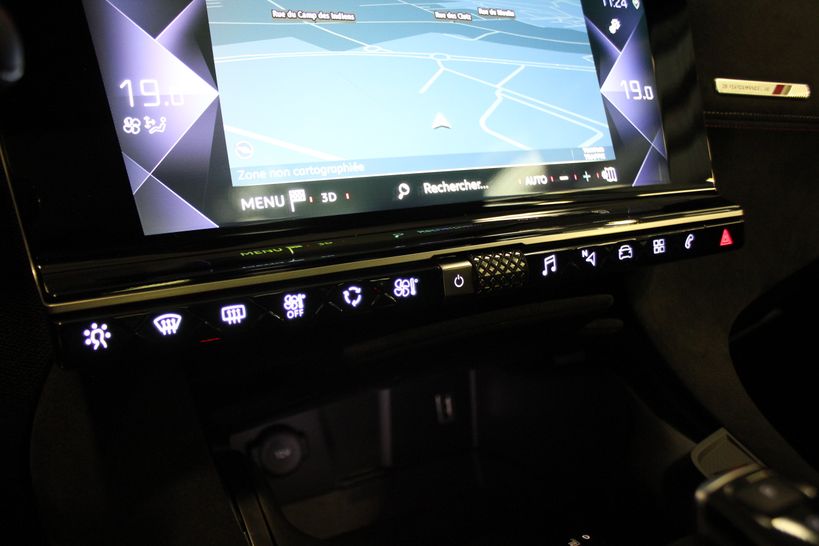 DS DS7 CROSSBACK 2019 - Photo n°26