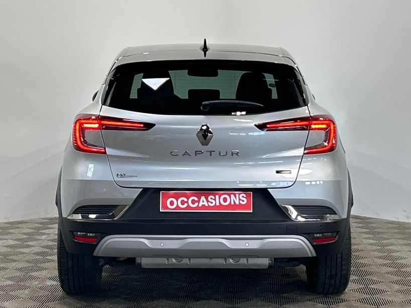 RENAULT CAPTUR 2023 - Photo n°4