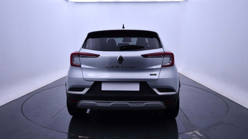 RENAULT CAPTUR 2023 - Photo n°3
