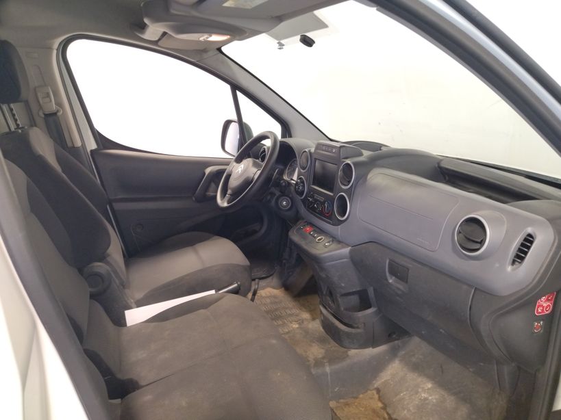CITROEN BERLINGO FOURGON 2018 - Photo n°13