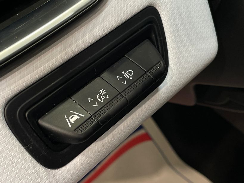 RENAULT CLIO V 2023 - Photo n°32