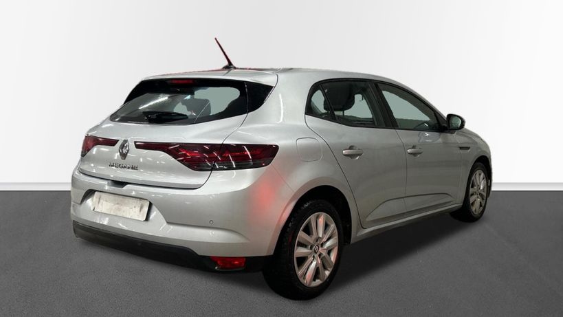 RENAULT MEGANE IV BERLINE 2021 - Photo n°7
