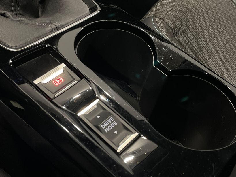 PEUGEOT 208 2023 - Photo n°19