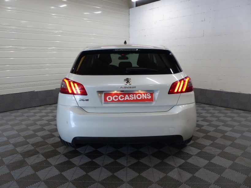 PEUGEOT 308 2020 - Photo n°17