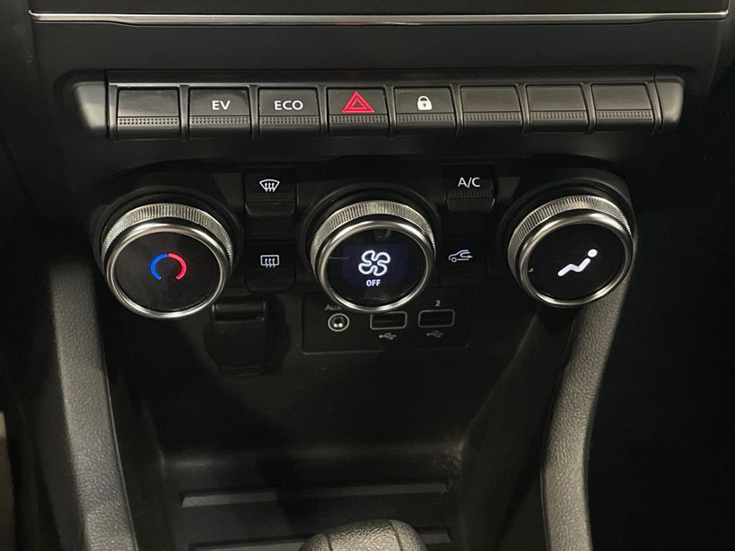 RENAULT CLIO V 2021 - Photo n°16