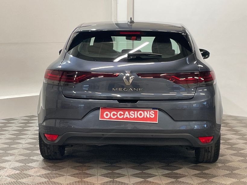 RENAULT MEGANE IV BERLINE 2023 - Photo n°5