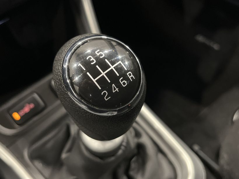 SUZUKI S CROSS 2021 - Photo n°19