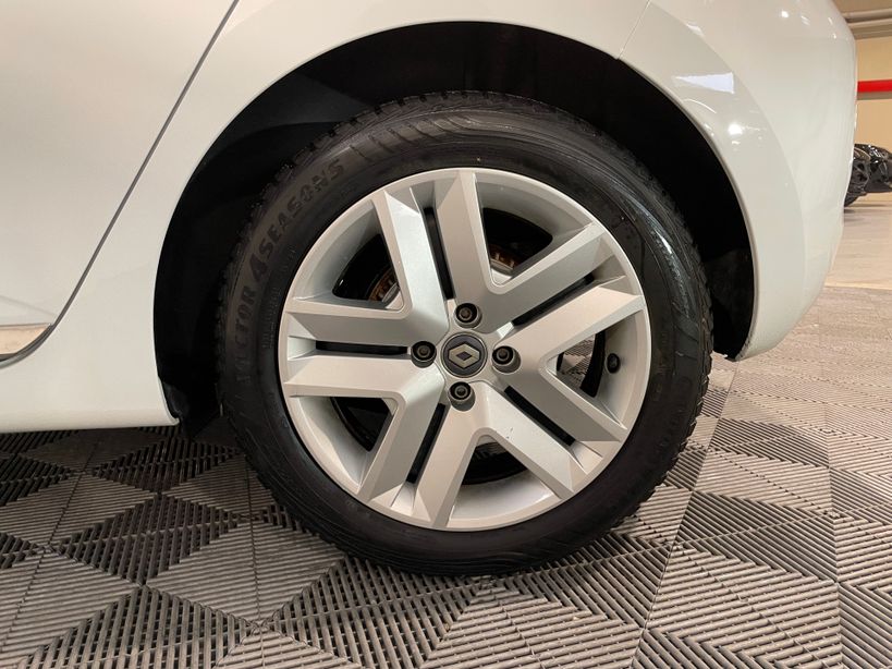 RENAULT CLIO V 2021 - Photo n°38