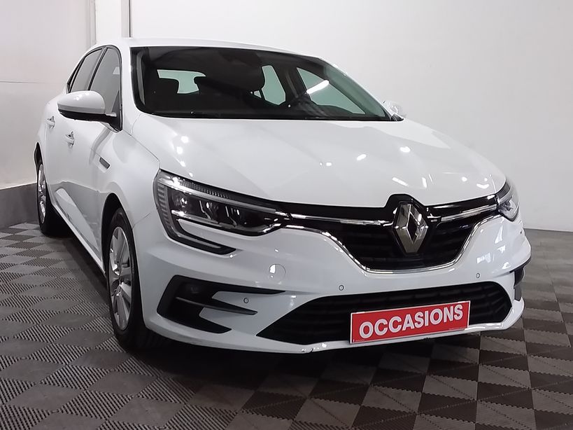 RENAULT MEGANE IV BERLINE 2021 - Photo n°3
