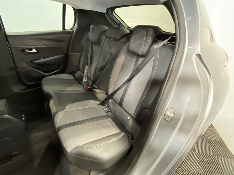 PEUGEOT 208 2023 - Photo n°10
