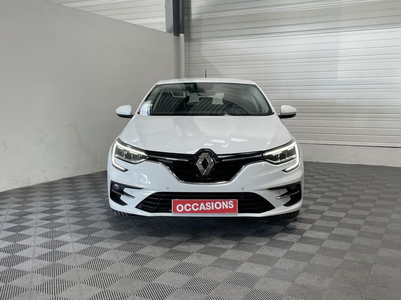 RENAULT MEGANE IV BERLINE 2021 - Photo n°2