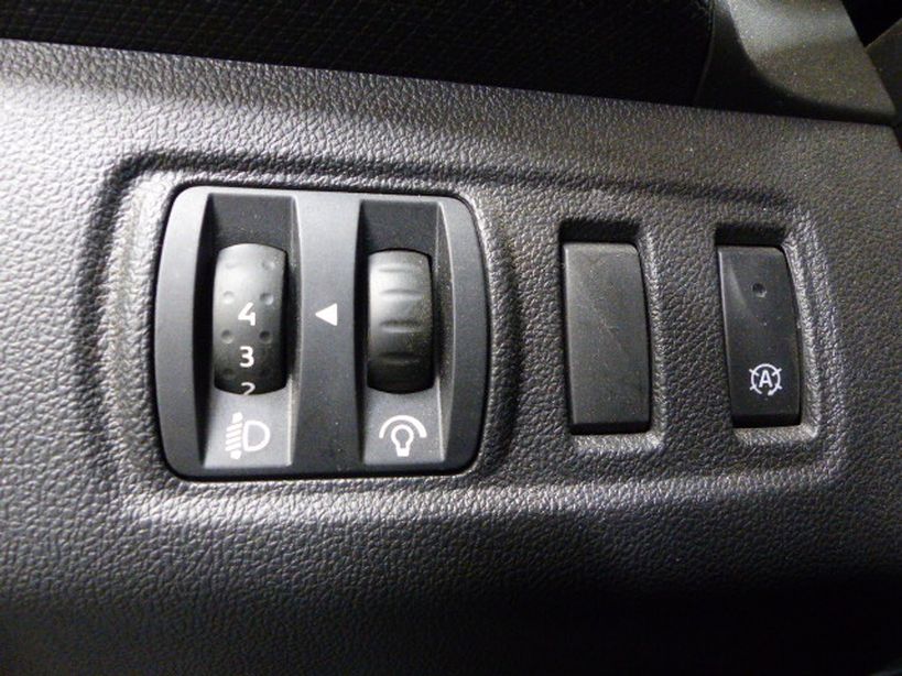 RENAULT CLIO IV BUSINESS 2019 - Photo n°16