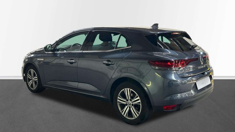 RENAULT MEGANE IV BERLINE 2022 - Photo n°8