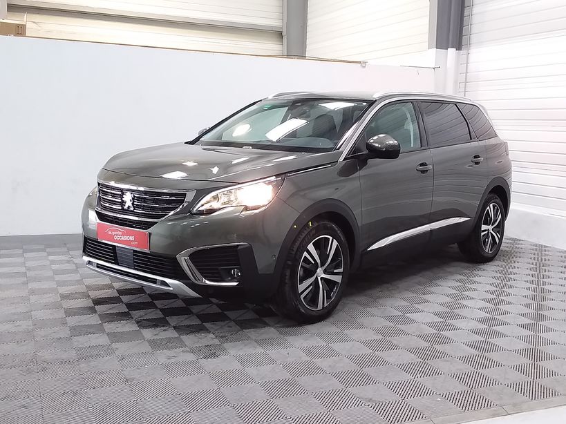 PEUGEOT 5008 2019 - Photo n°1