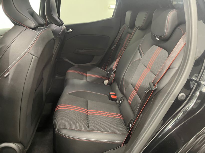 RENAULT CLIO V 2022 - Photo n°18