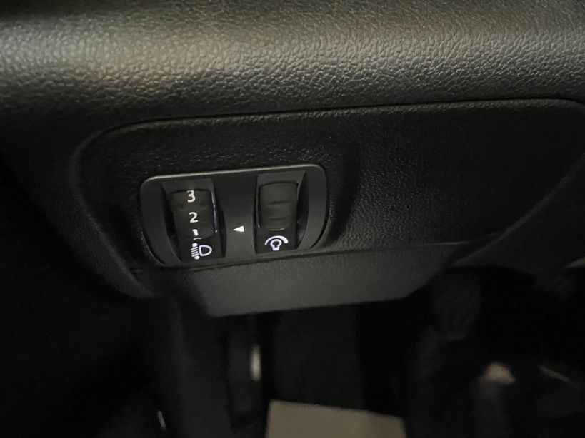 RENAULT MEGANE IV ESTATE 2022 - Photo n°32