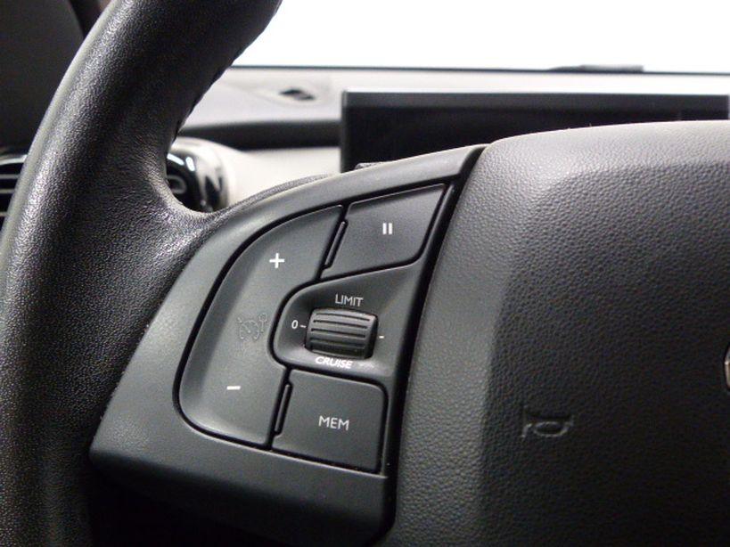 CITROEN C4 CACTUS 2019 - Photo n°24