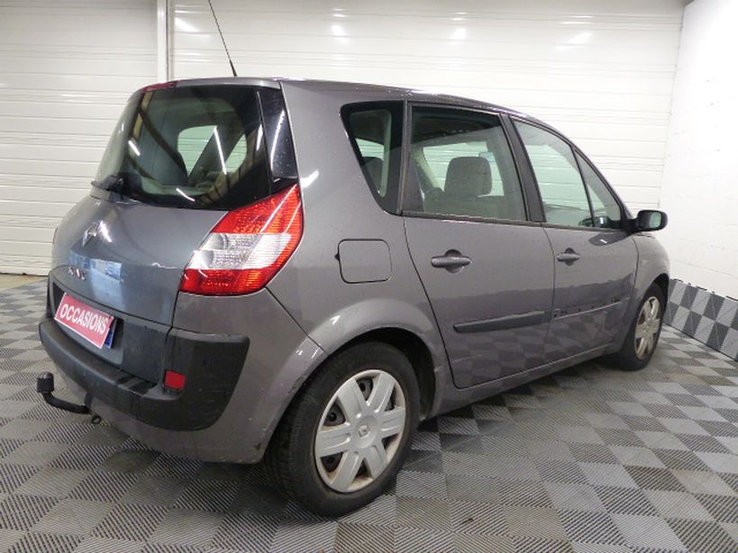 RENAULT SCENIC II 2005 - Photo n°4